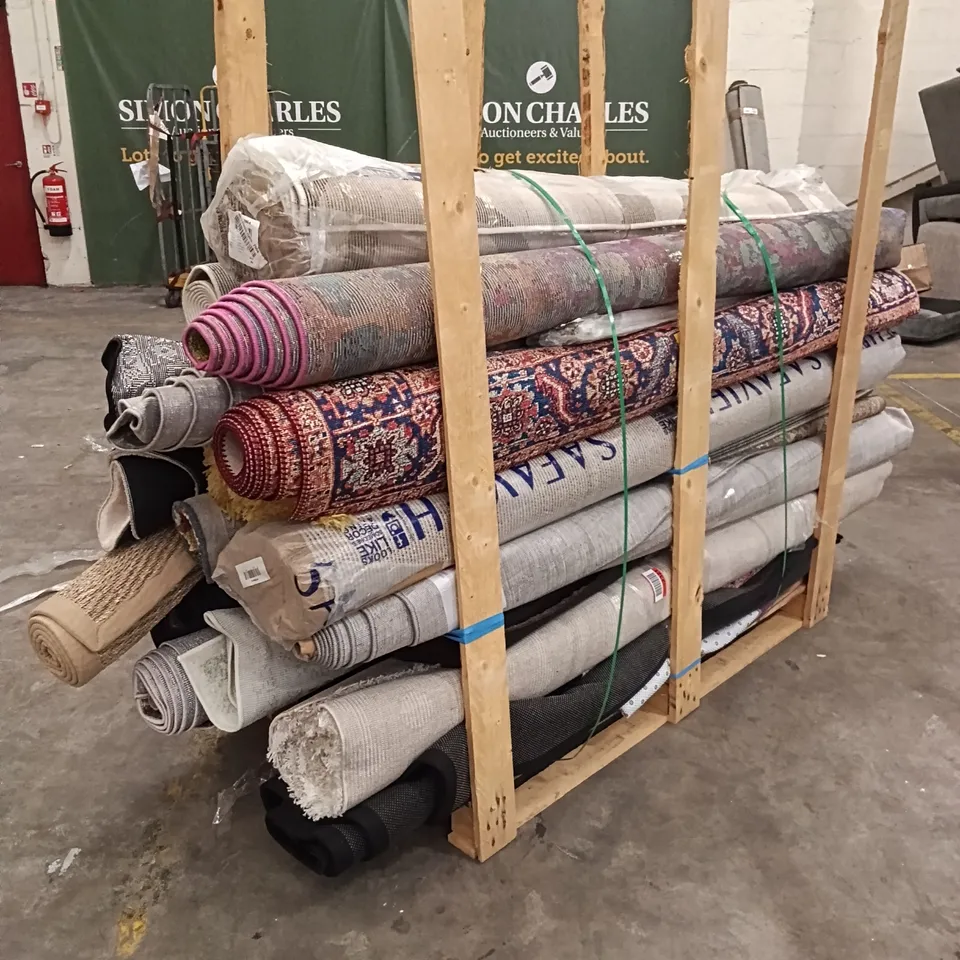 PALLET CONTAINING APPROXIMATELY 28 QUALITY DESIGNER AREA RUGS