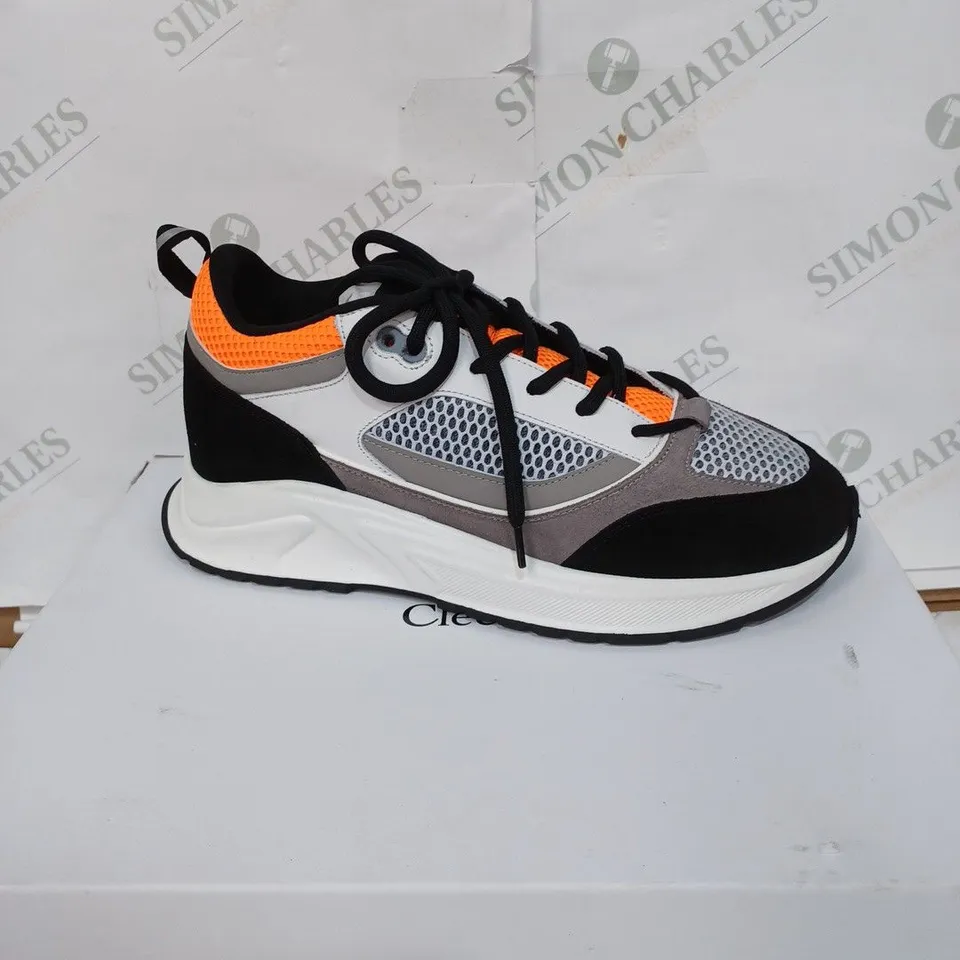 BOXED PAIR OF CLEENS ESSENTIAL RUNNER TRAINERS - ORANGE FLURO/WHITE/BLACK // SIZE: 7 UK 