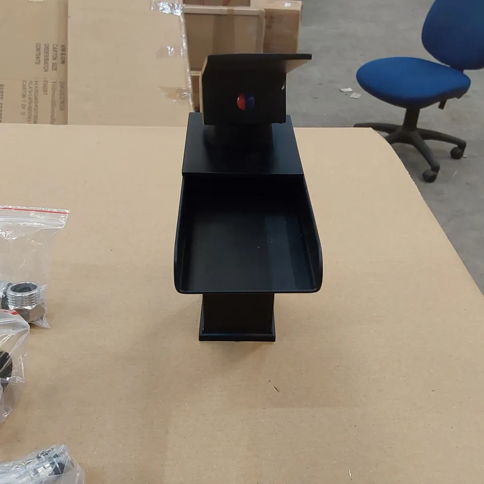 BOXED VERDI MONO BASIN MIXER (1 BOX)