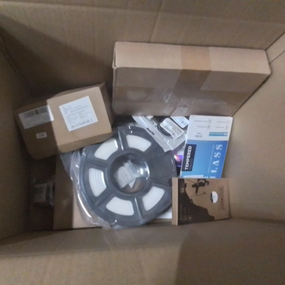 BOX OF ASSORTED ELECTRICAL GOODS TO INCLUDE; LED STRIP LIGHT, ENDER SERIES 3D PRINTING FILAMENTS, LED DESK LIGHT