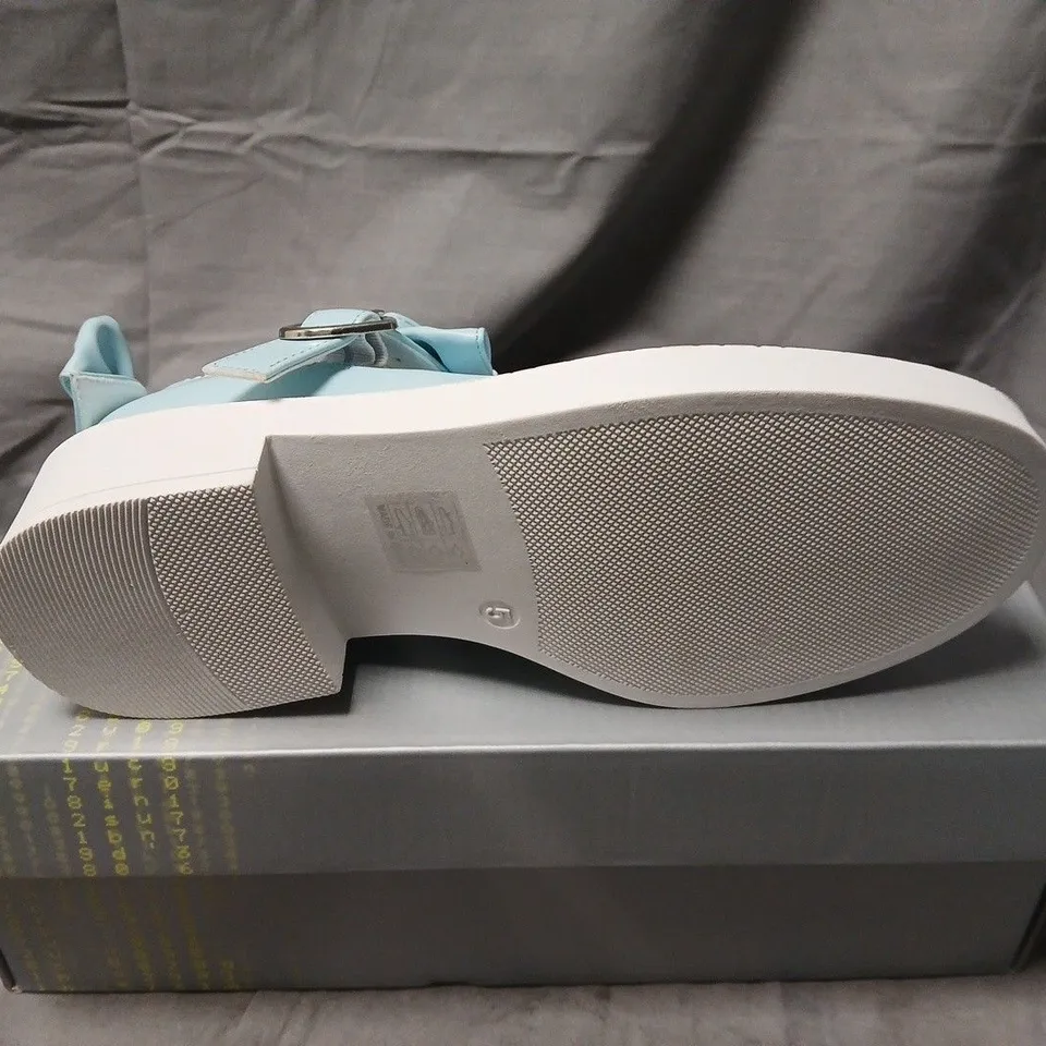 BOXED KOI FAIRY LACE DOILY MARY JANES – BABY BLUE, UK5