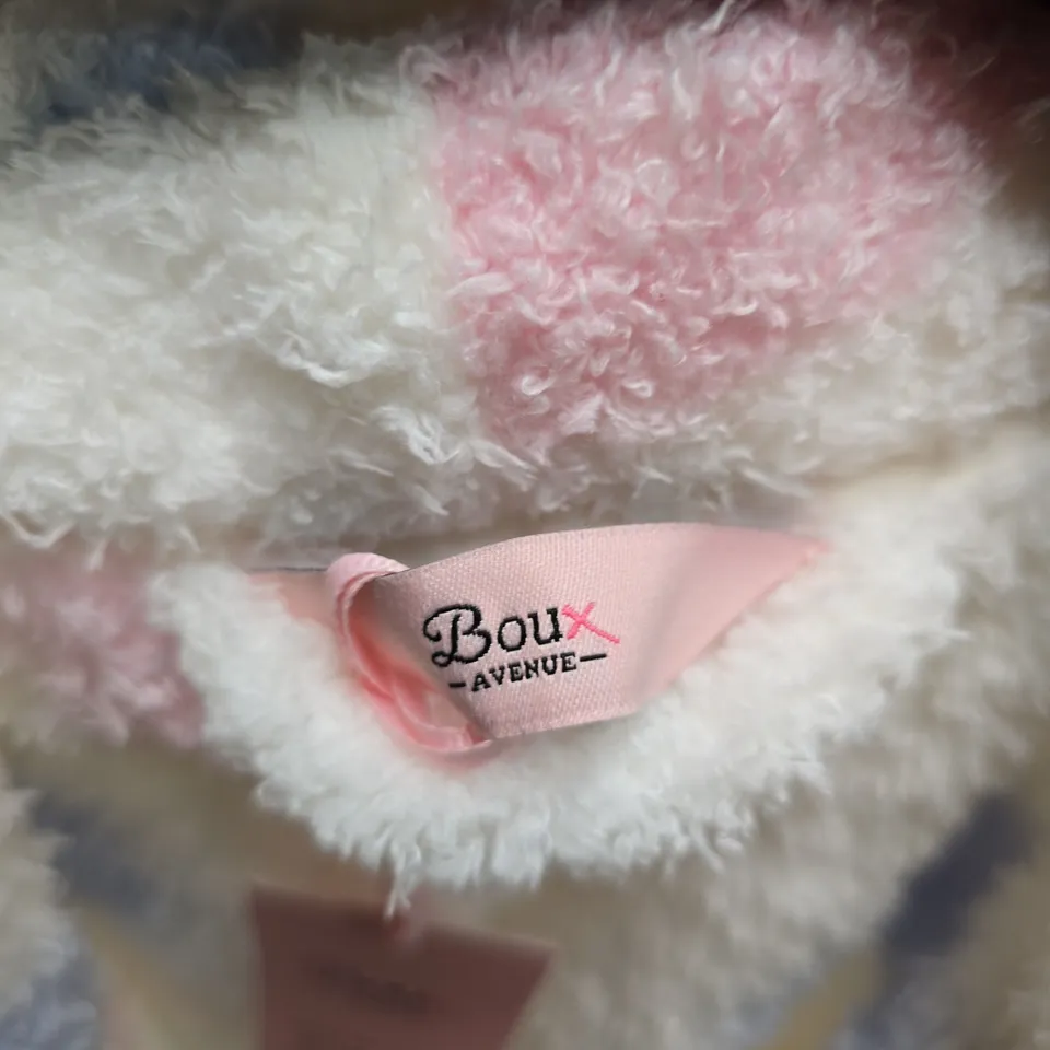 BOUX AVENUE IVORY MIX FLUFFY BOUCLE HEART MIDI GOWN – UK M