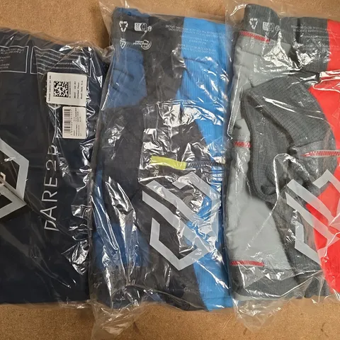 APPROXIMATELY 22 ASSORTED BRAND NEW DARE2B KIDS CLOTHING ITEMS IN VARIOUS SIZES, STYES & COLOURS - COLLECTION ONLY