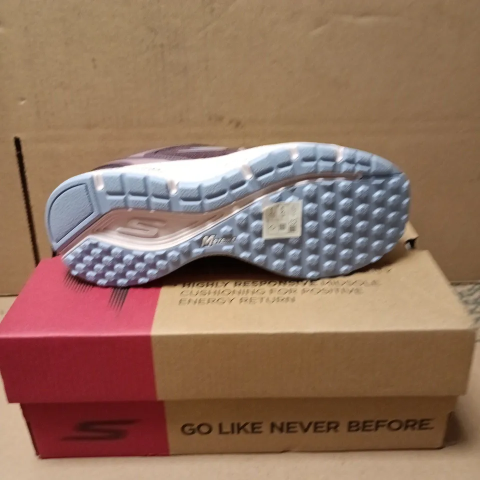 SKECHERS GO RUN CONSISTENT TRAINERS PLUM SIZE 3