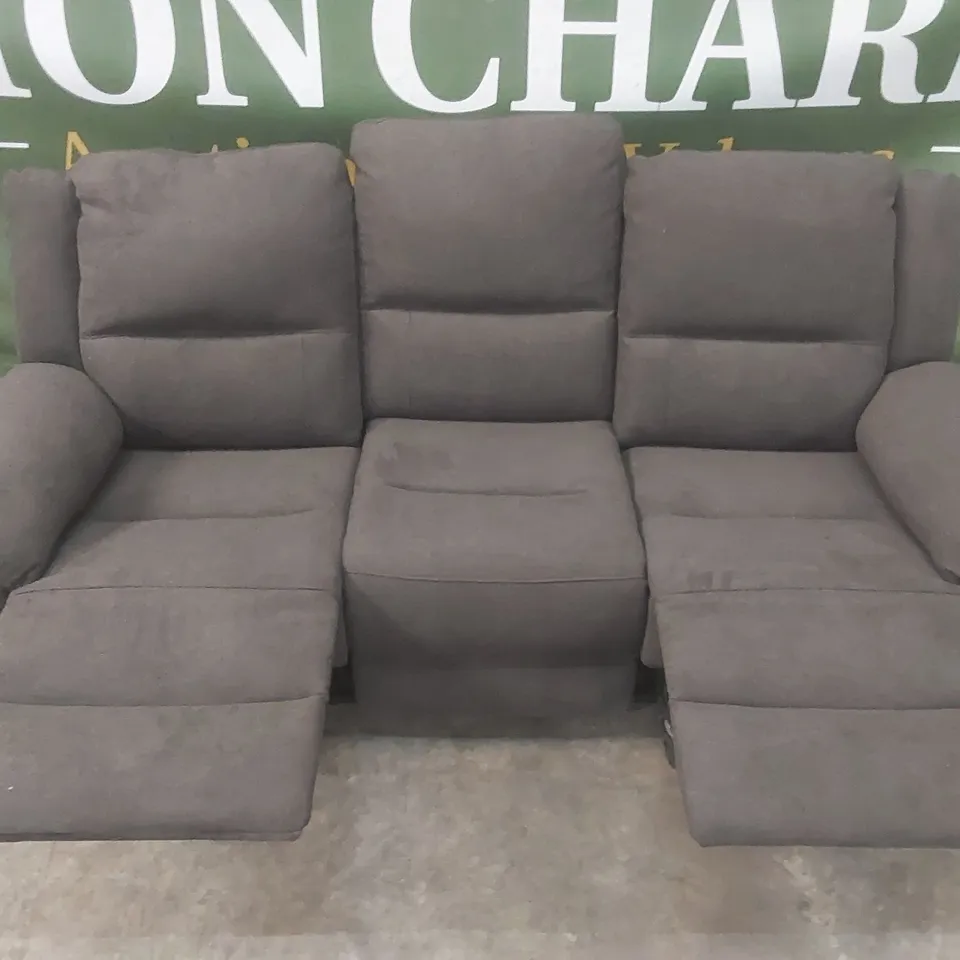 QUALITY DESIGNER ALBION FABRIC UPHOLSTERED 3 SEATER MANUAL RECLINER SOFA