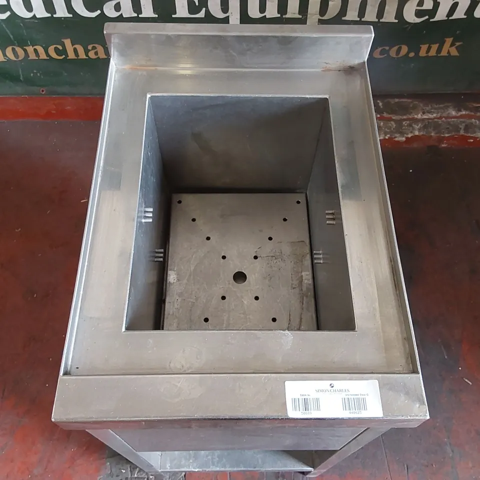 COMMERCIAL STAINLESS STEEL CATERING UNIT
