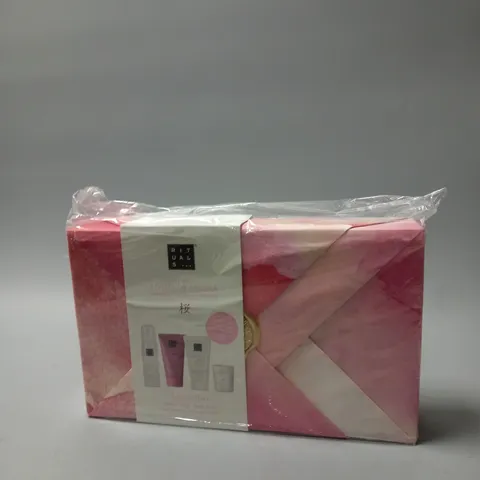 RITUAL SAKURA GIFT SET - SHOWER FOAM , BODY SCRUB , BODY CREAM AND SCENTED CANDLE