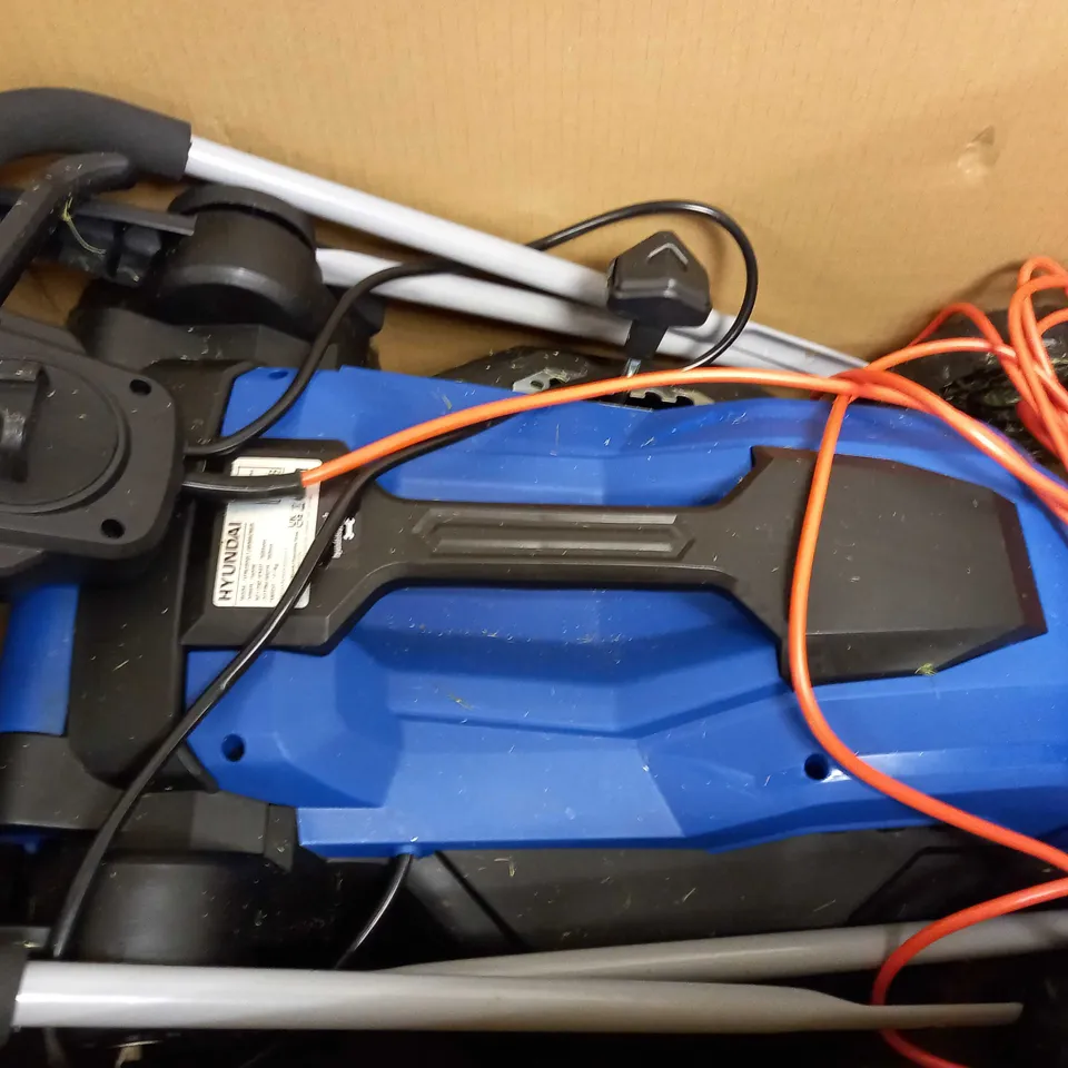 HYUNDAI HYM3800E LAWNMOWER