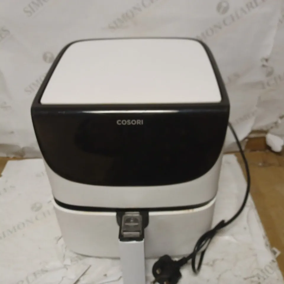 COSORI AIR FRYER 1700W MAX XXL 5.5L DIGITAL TOUCHSCREEN - WHITE