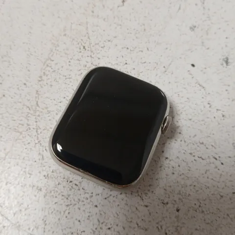 APPLE WATCH SERIES 7 45MM CELLULAR STAINLESS STEEL SILVER