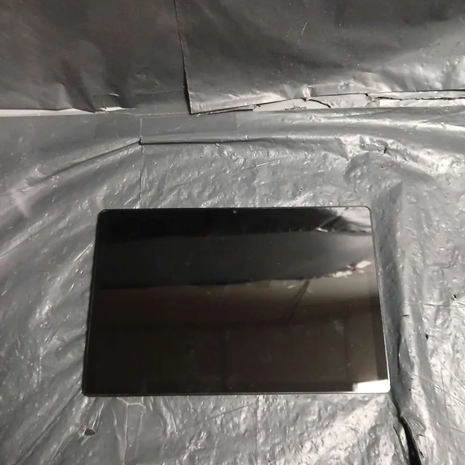 SAMSUNG TABLET – SPACE GREY