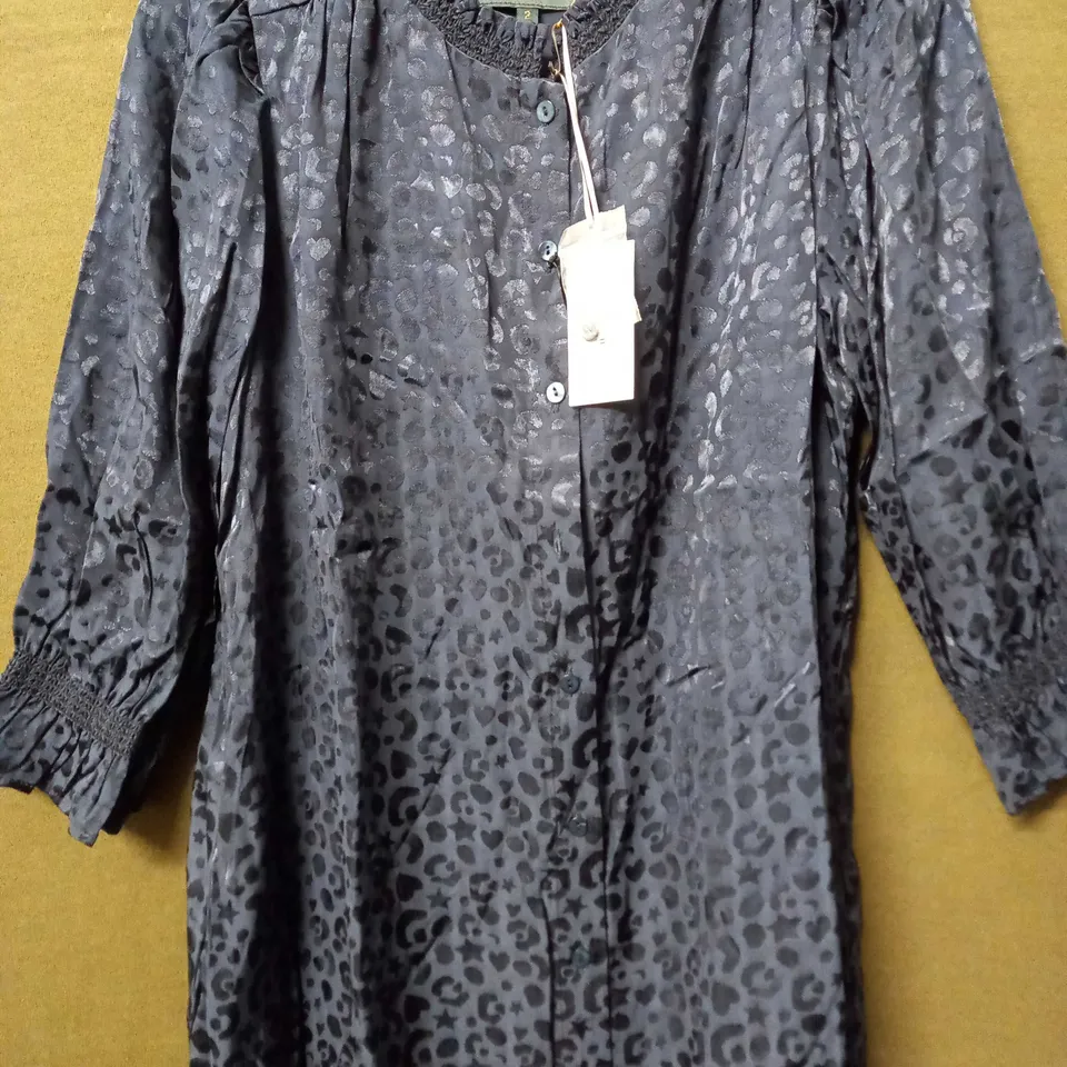 WYSE STEFFIANIE VISCOSE JACQUARD DRESS IN NAVY - SIZE 2