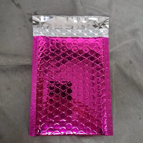 APPROXIMATELY 100 PINK METALLIC BUBBLE MAILER PACKS 