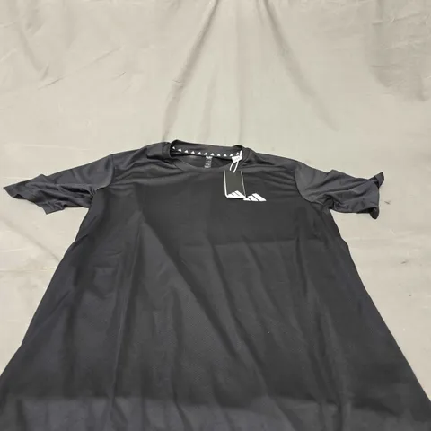 ADIDAS BLACK SPORTS TOP SIZE M
