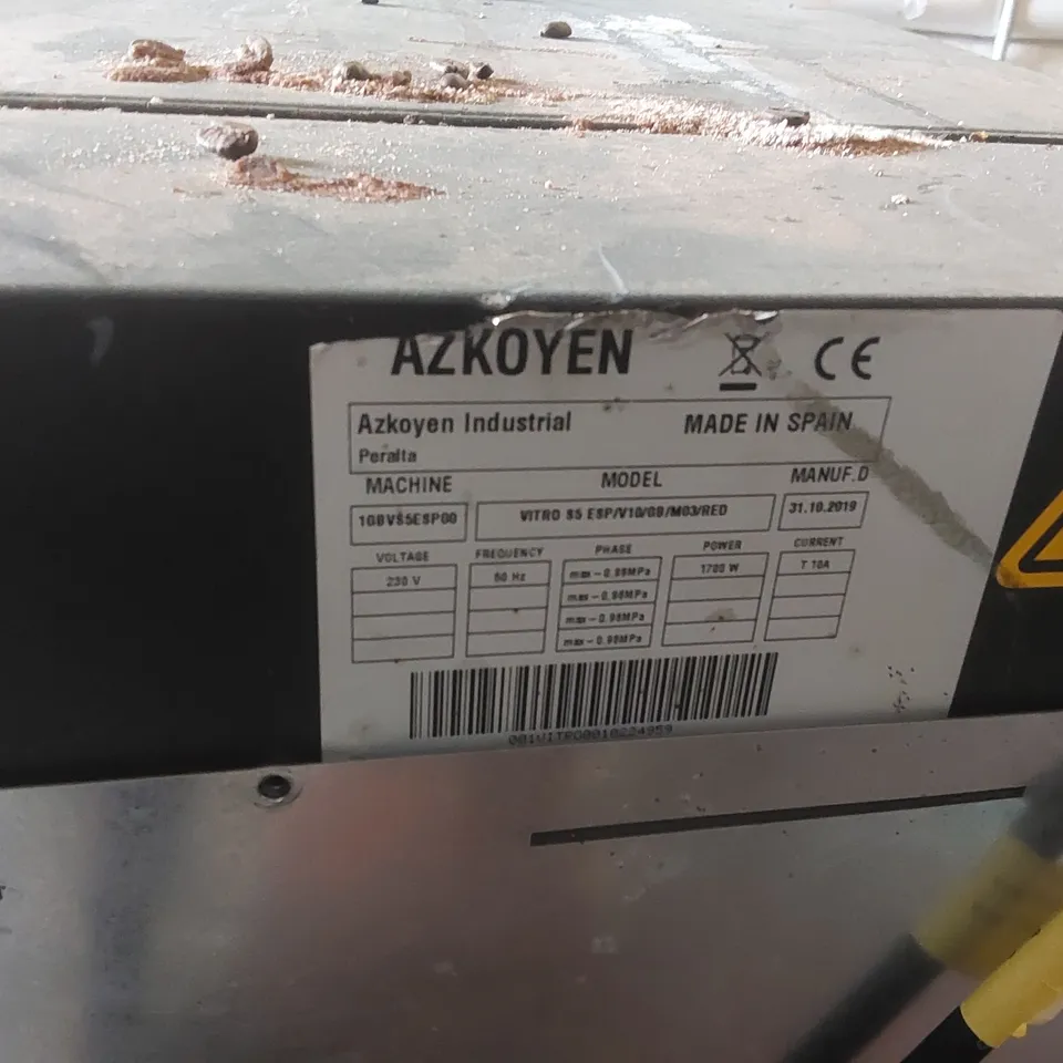 AZKOYEN VITRO S5 COMMERCIAL COFFEE MACHINE 