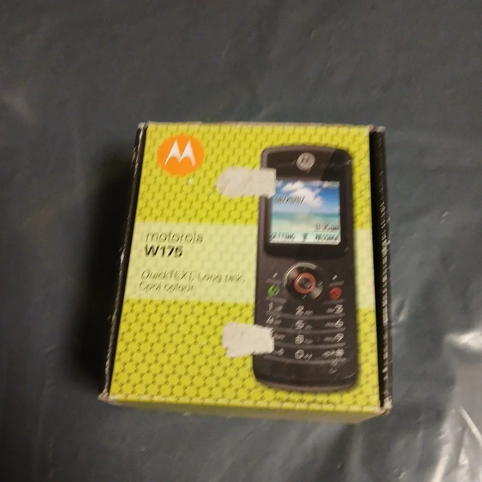 MOTOROLA W175 MOBILE PHONE – BLACK (BOXED)