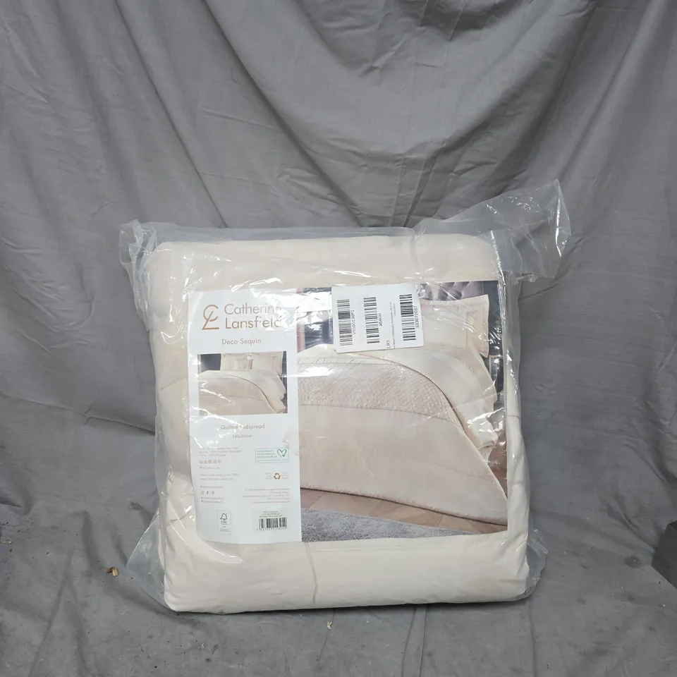 CATHERINE LANSFIELD DECO SEQUIN QUILTED BEDSPREAD – 240X260 CM