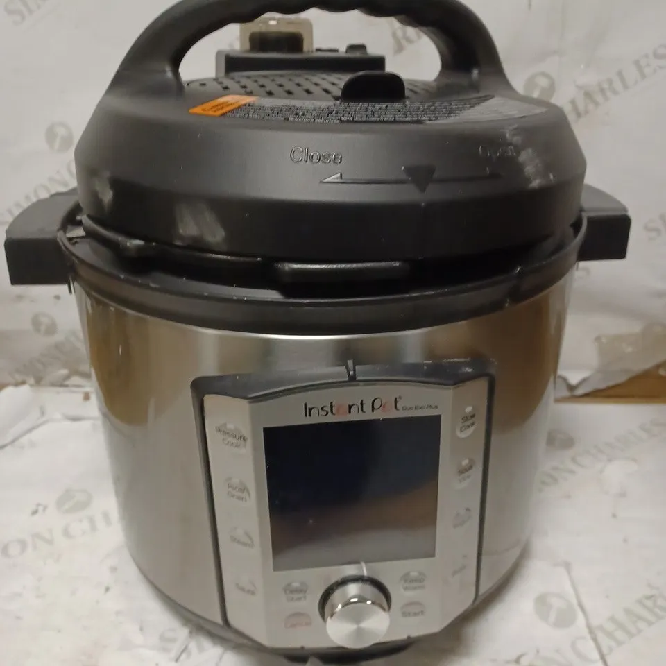 INSTANT POT DUO EVO PLUS ELECTRIC PRESSURE COOKER