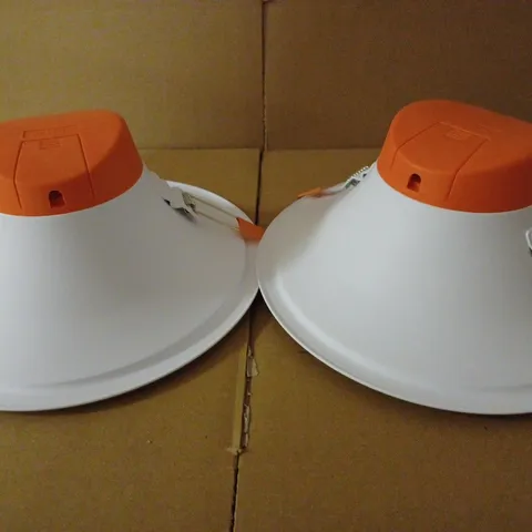 LOT OF 2 BRAND NEW LED ROUND 20W DOWNLIGHT 3K (WL79300-3K)