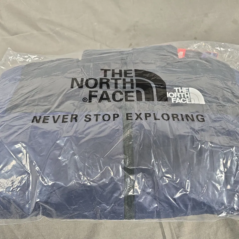 THE NORTH FACE NAVY BLUE WINTER COAT SIZE L