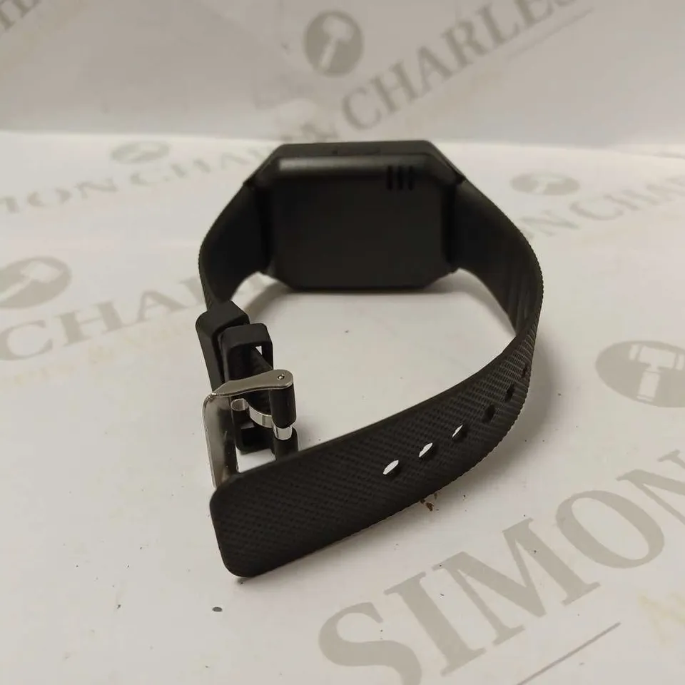 SMARTWATCH - BLACK
