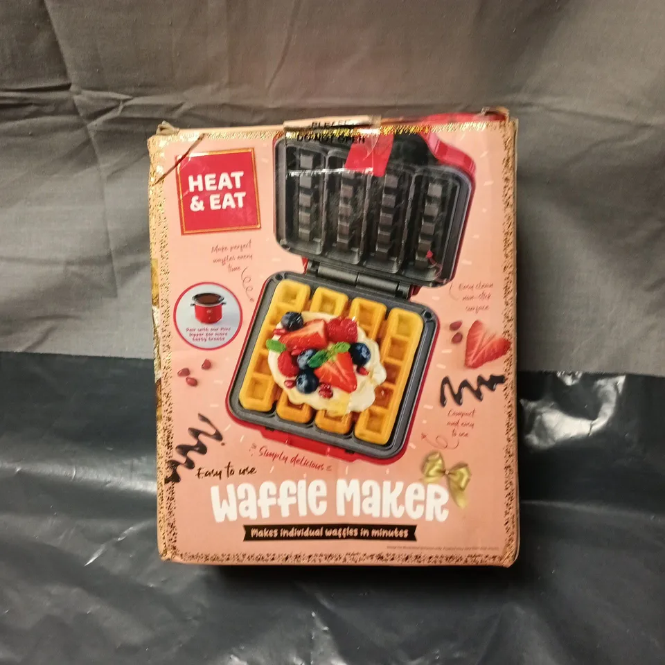 WAFFLE MAKER – HEAT & EAT 