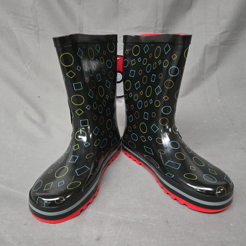 PAIR OF POKÉMON WELLINGTON BOOTS IN BLACK SIZE 1