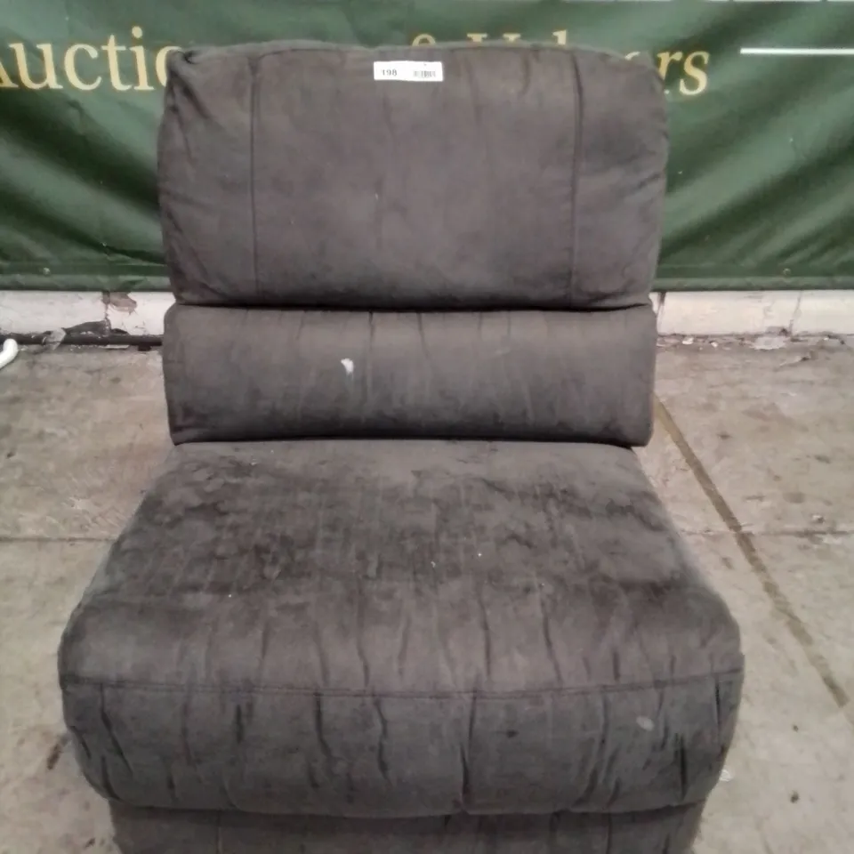DESIGNER BARCELONA ARMLESS SECTION GREY