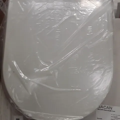 BOXED BACAN C&L SOFT CLOSE ACRYLIC SEAT