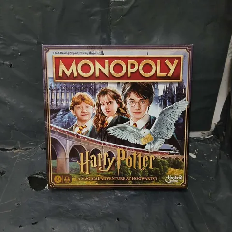 BOXED MONOPOLY HARRY POTTER GAME 