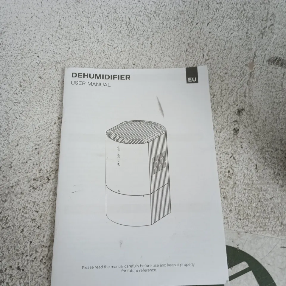 DEHUMIDIFIER – COMPACT BLACK UNIT WITH EU MANUAL