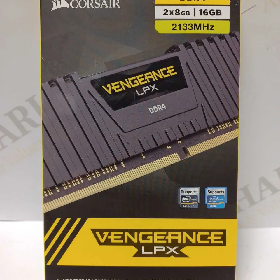 CORSAIR VENGEANCE LPX 16GB (2 X 8GB) DDR4 2133 MHZ