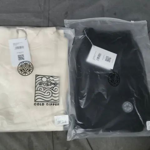 BOX OF APPROXIMATELY 12 ASSORTED BRASS MONKEY CLOTHING ITEMS TO INCLUDE HOODIES AND SHORTS IN VARIOUS COLOURS AND SIZES