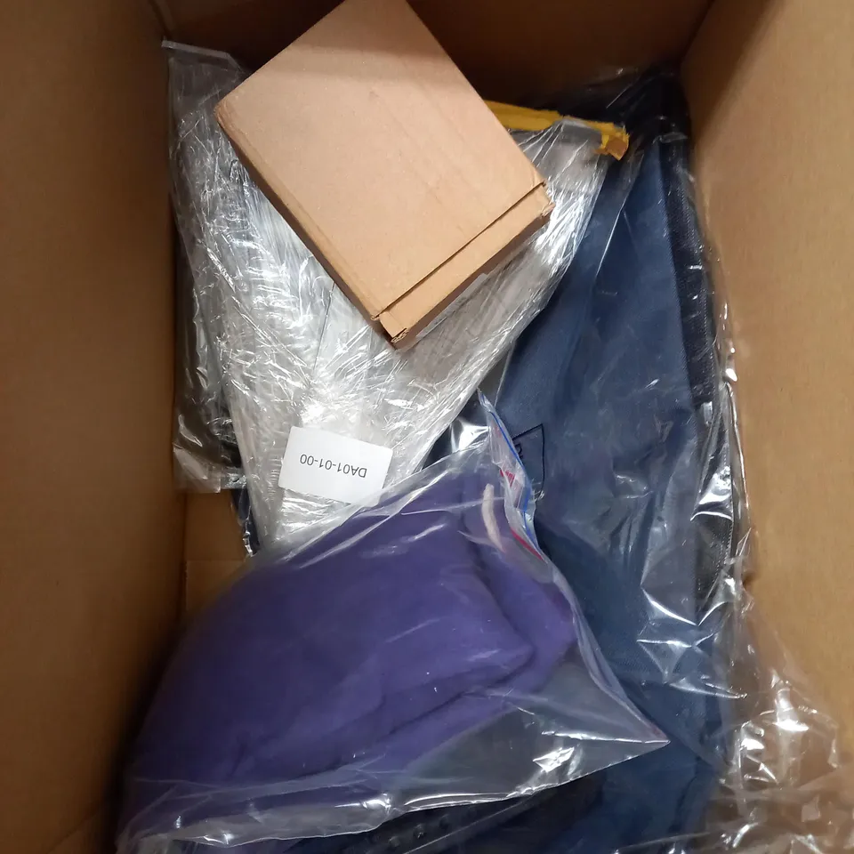 LOT OF APPROXIMATELY 10 HOUSEHOLD ITEMS TO INCLUDE CAKE TIN, KNITTING KIT, INCENSE STICKS ETC