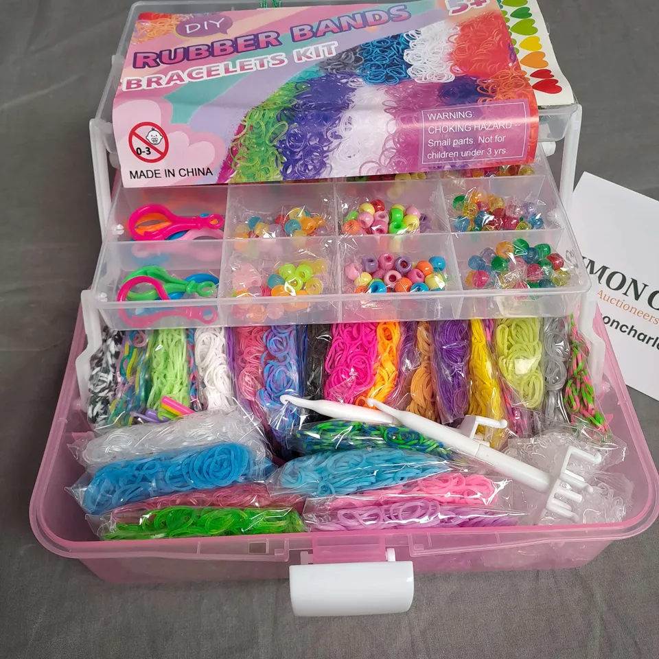 LOT OF 3 BRAND NEW RUBBER BAND BRACELET KITS