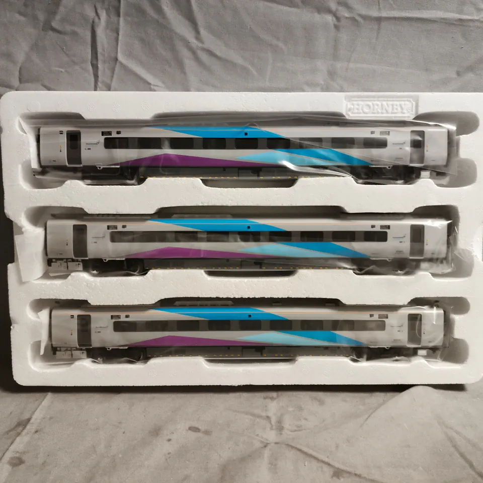 HORNBY 00 GAUGE TPE CLASS 802/2 'NOVA' - SET NUMBER 802203