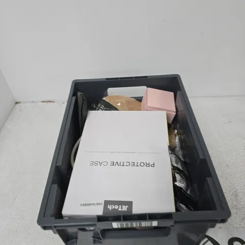TOTE OF APPROXIMATELY 12 ASSORTED ITEMS TO INCLUDE: 2X PIPE SHELF BRACKETS