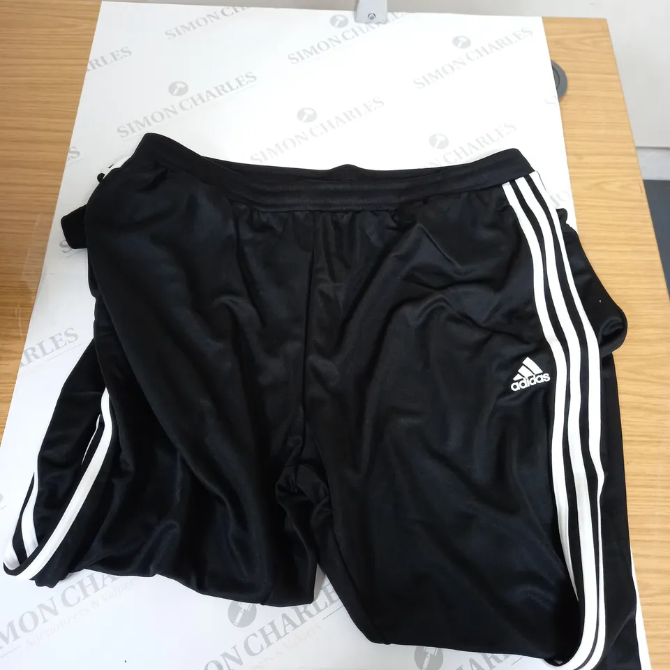 ADIDAS BLACK TRACKPANTS - 2XL