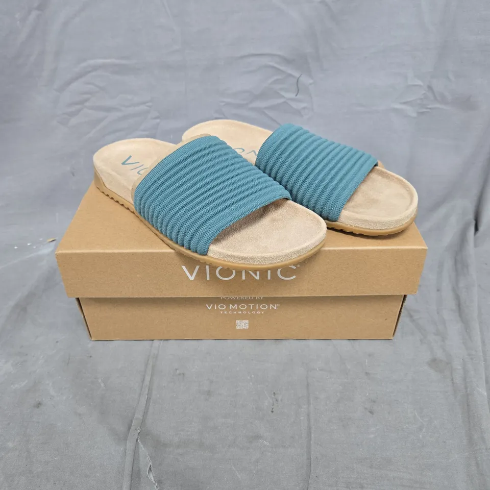 BOXED PAIR OF VIONIC EVIE KNIT SLIDER SANDALS - 5.5