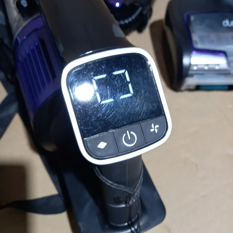 SHARK CORDLESS STICK VACUUM IZ390UKTQ