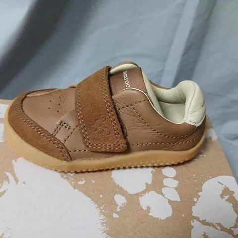 VIVOBAREFOOT GOBI TODDLERS SNEAKERS – ACORN LEATHER, UK 4.5 (EU 21, US 5.5)