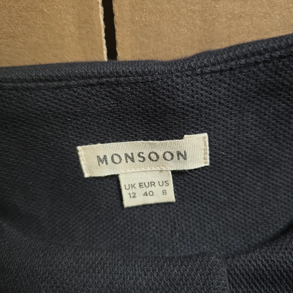 MONSOON BLACK SLEEVELESS TOP WITH GOLD-TONE BUTTON FRONT – UK 12 (EU 40, US 8)