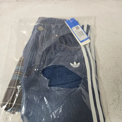 BAGGED ADIDAS WIDE LEG JEANS - SIZE W23 X L32