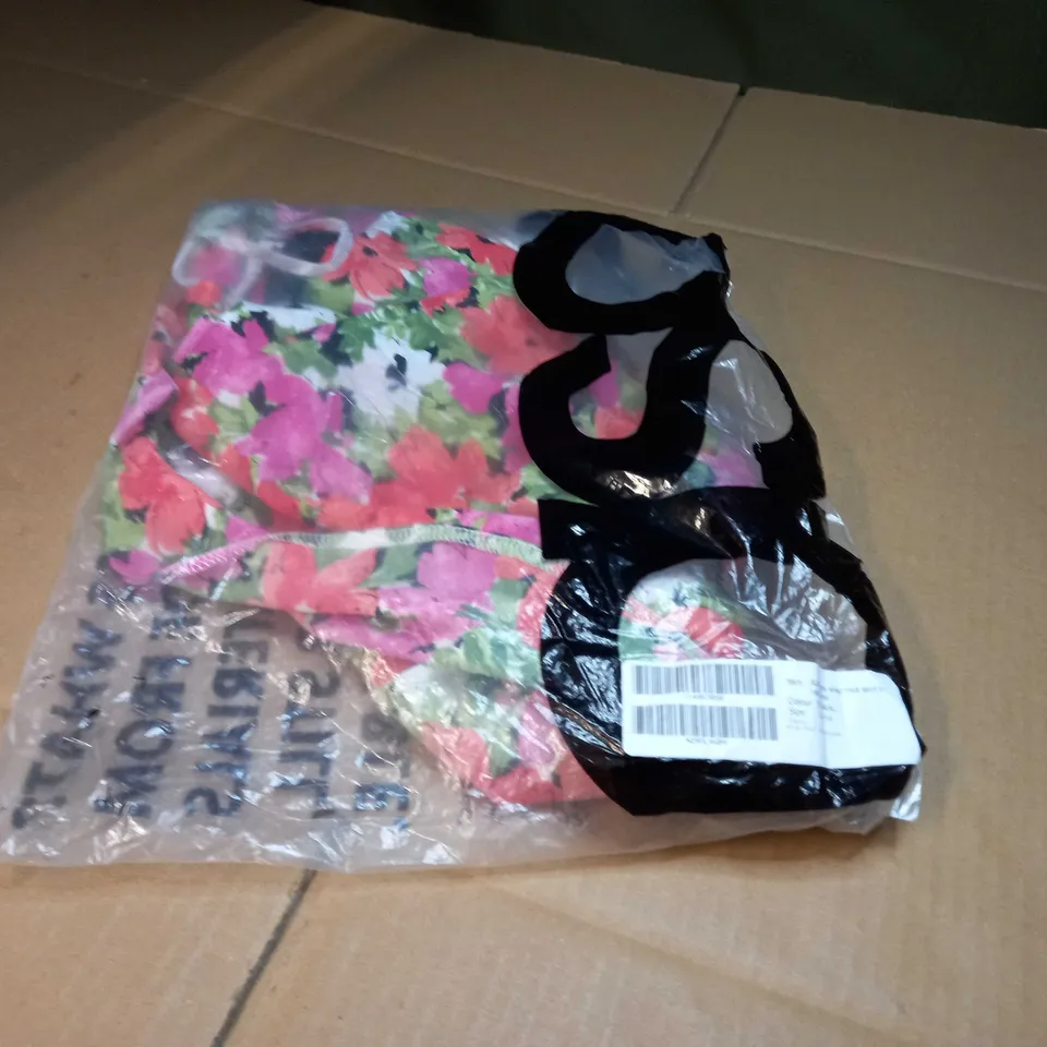 PACKAGED RED FLORAL AX PARIS WRAP MIDI SKIRT - SIZE 14