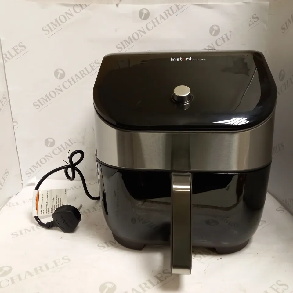 INSTANT VORTEX PLUS AIR FRYER
