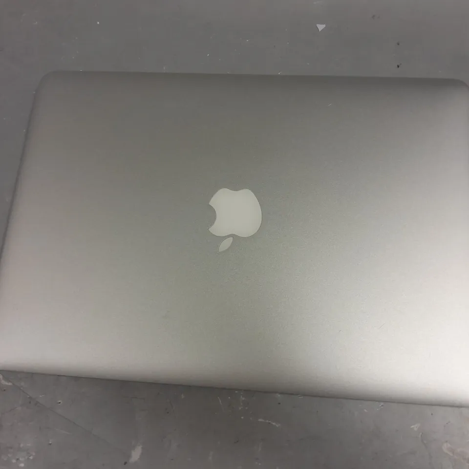 APPLE MACBOOK AIR A1466