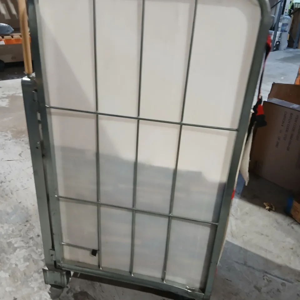 LARGE QUANTITY OF ASSORTED FICTION AND NON FICTION BOOKS