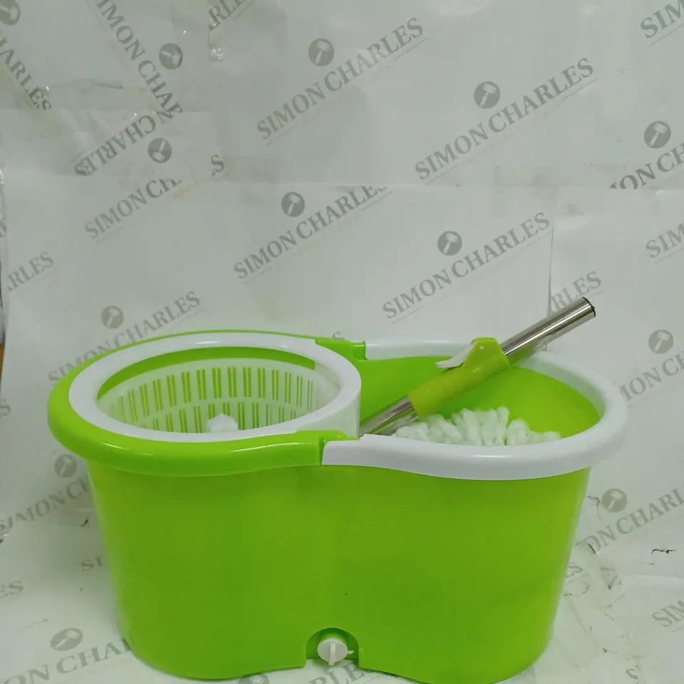 SPIN DRY MOP IN LIME GREEN