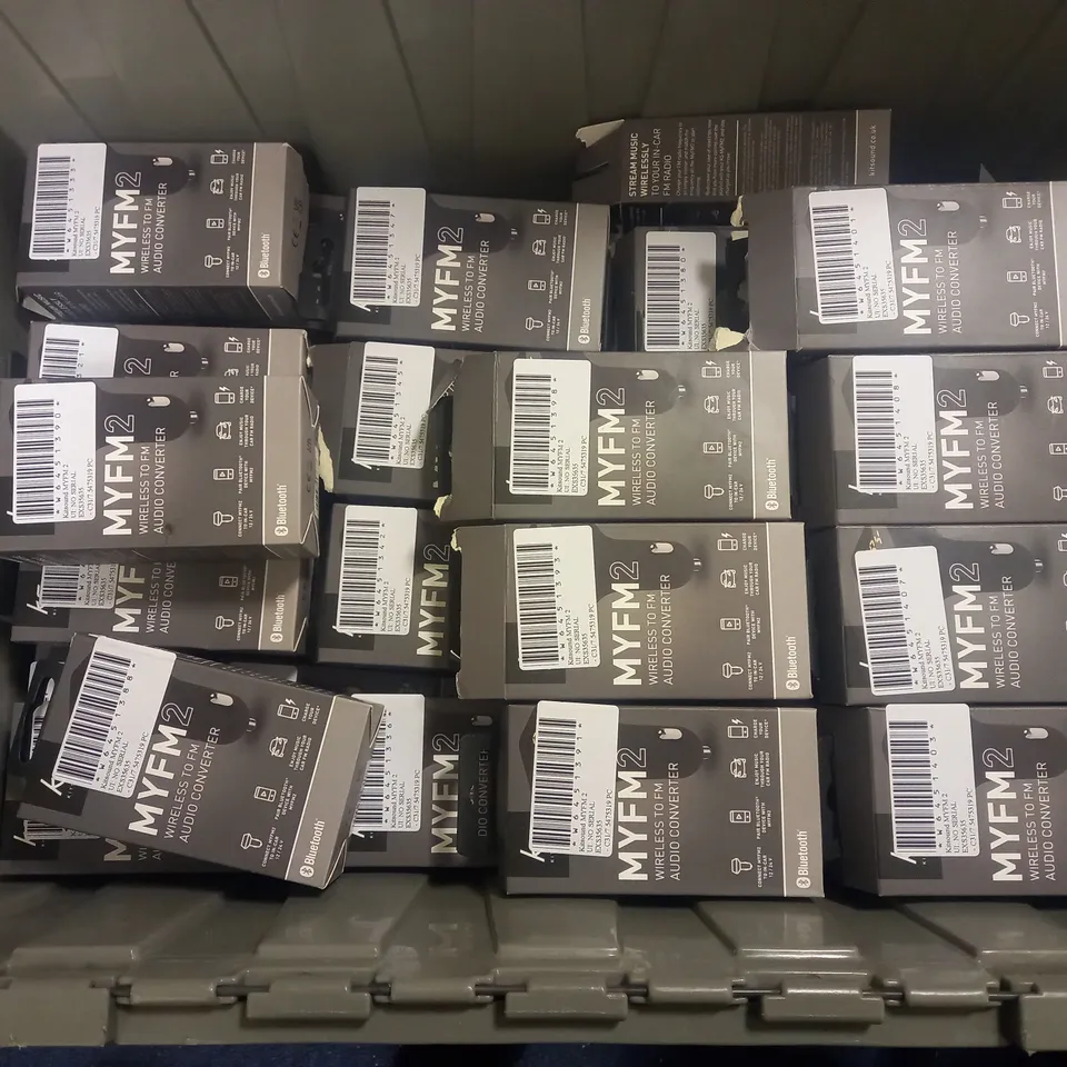 APPROXIMATELY 20 BOXED KITSOUND MYFM2 WIRELESS TO FM AUDIO CONVERTER
