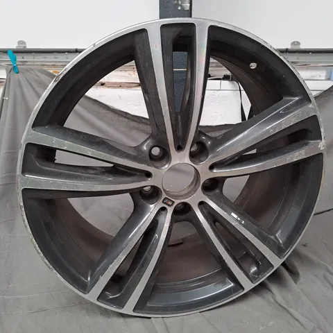 M DOUBLE SPOKE LIGHT ALLOY RIM - 7 852 493